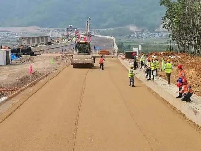 临川路基工程